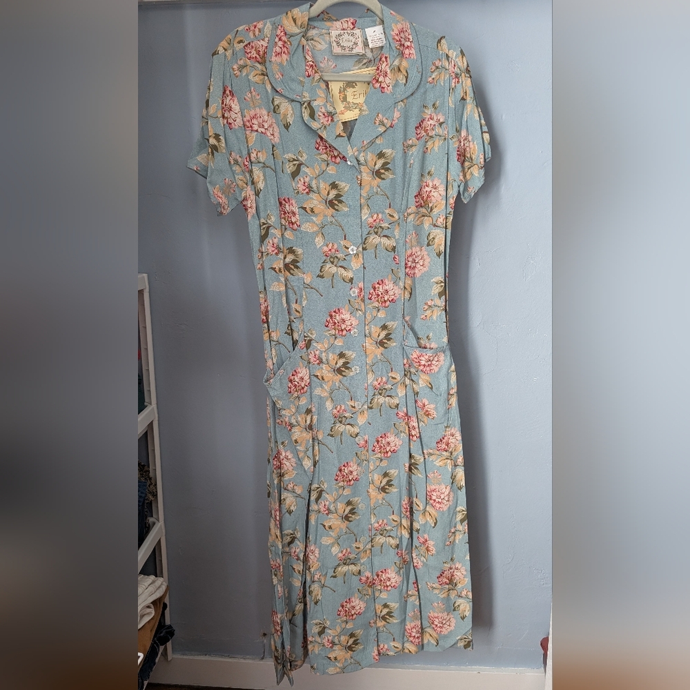 Vintage Erika Blue Floral Midi Dress